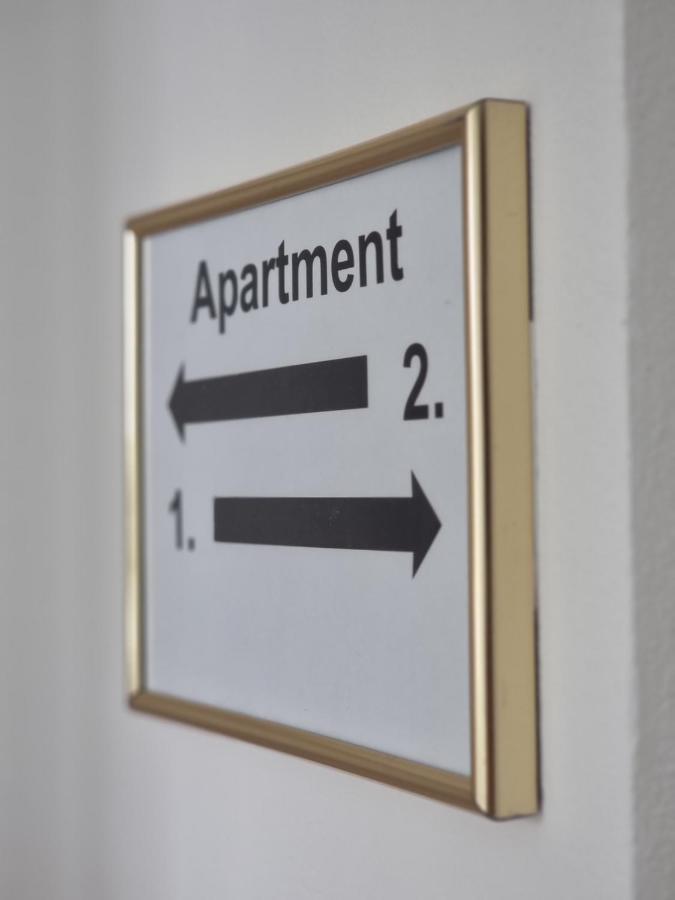 Spacious Apartment Near Hockey And Football Arena Bratislava Exterior foto